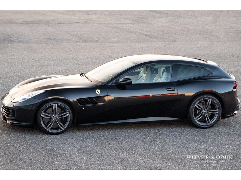 Ferrari GTC4Lusso