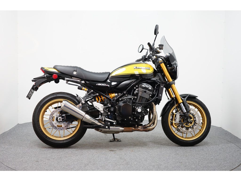 Kawasaki Z900RS