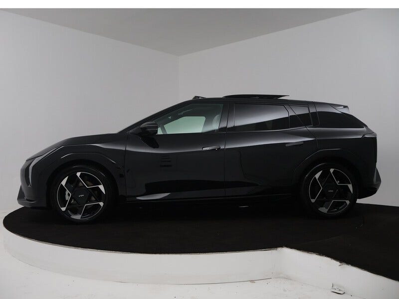 Kia EV4 (3)