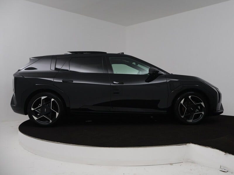 Kia EV4 (14)