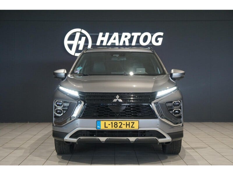 Mitsubishi Eclipse Cross (6)