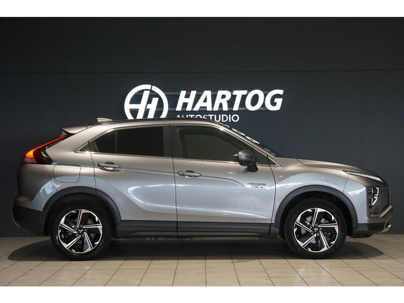 Mitsubishi Eclipse Cross (8)