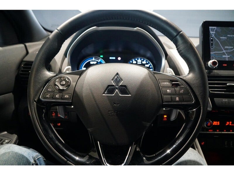 Mitsubishi Eclipse Cross (20)