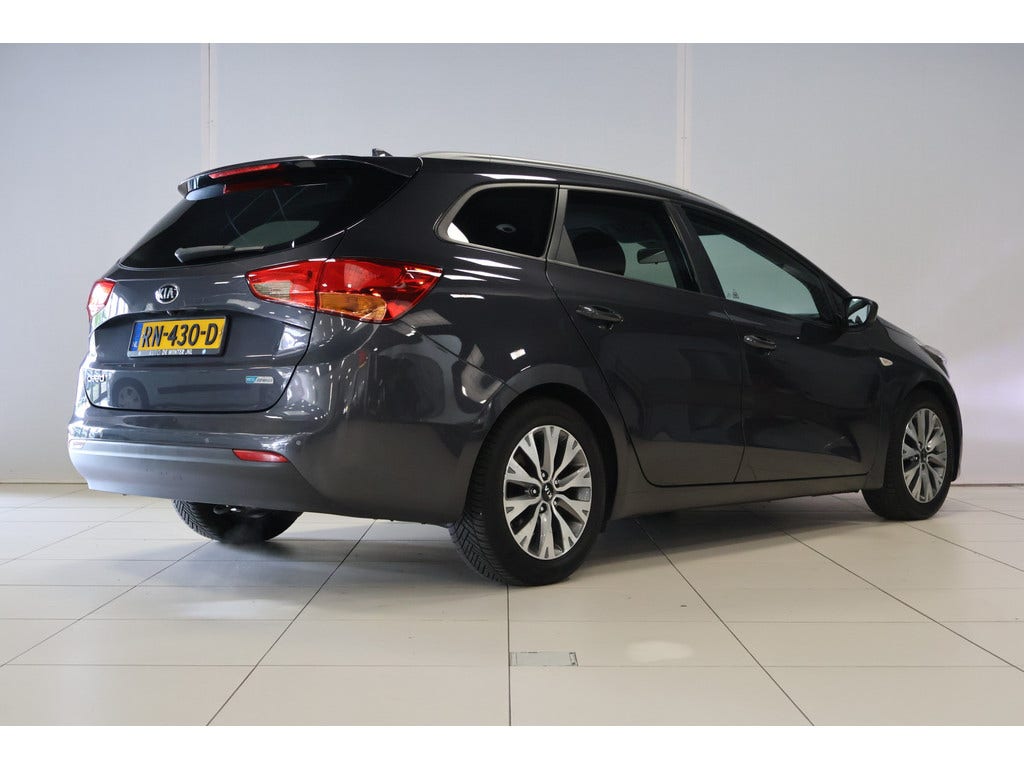 Kia cee'd (7)