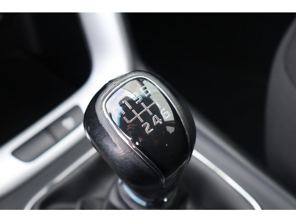 Kia cee'd (16)