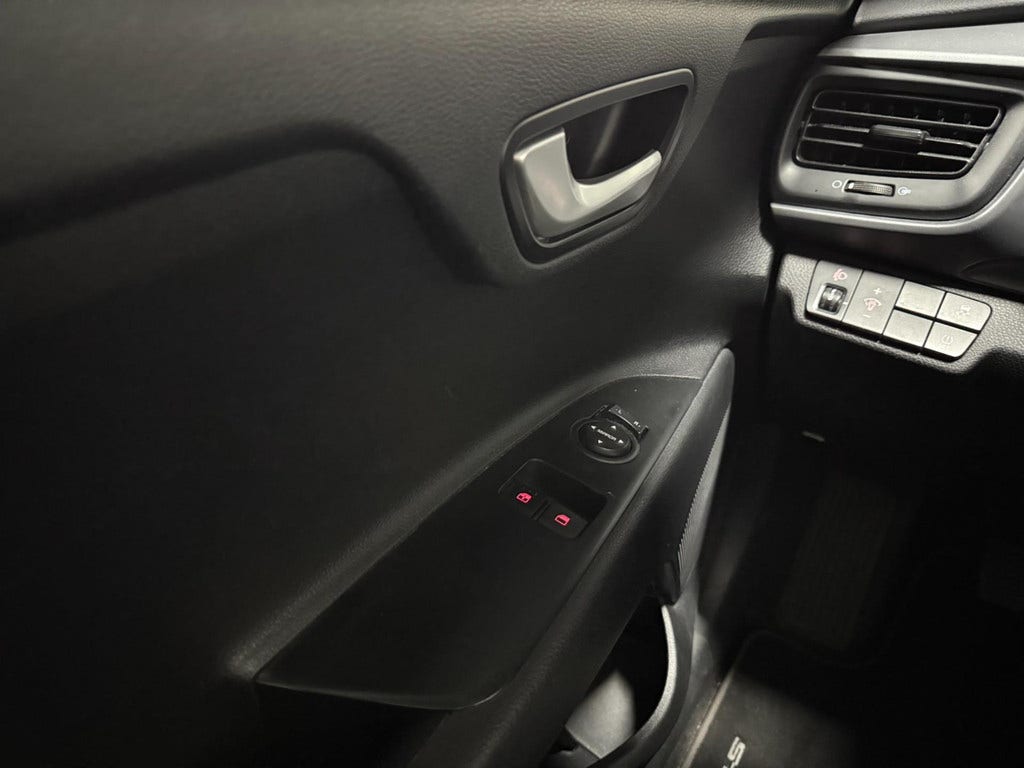 Kia Stonic (20)