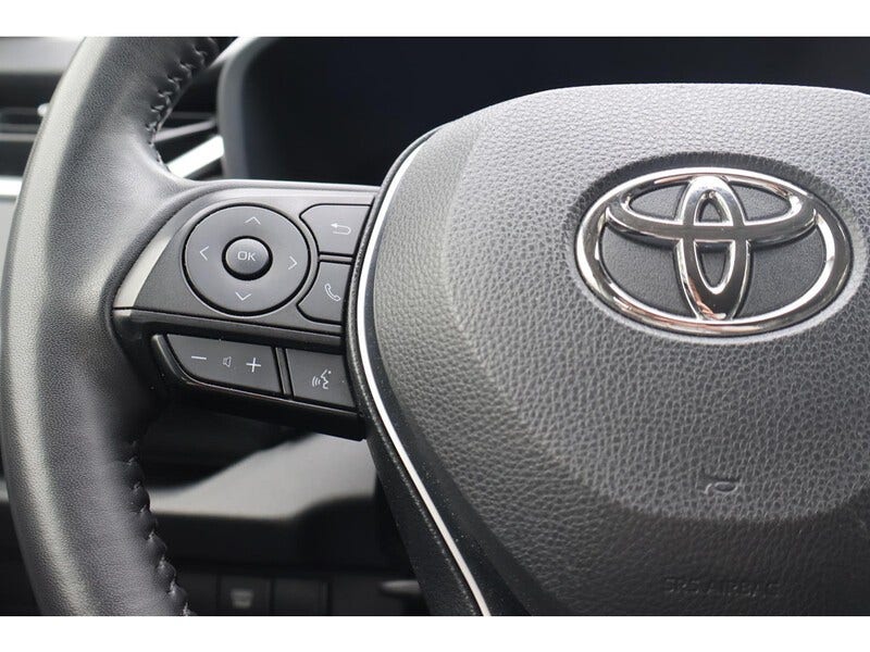 Toyota RAV4 (6)