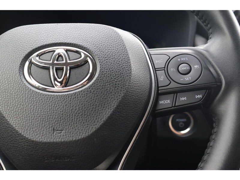 Toyota RAV4 (7)