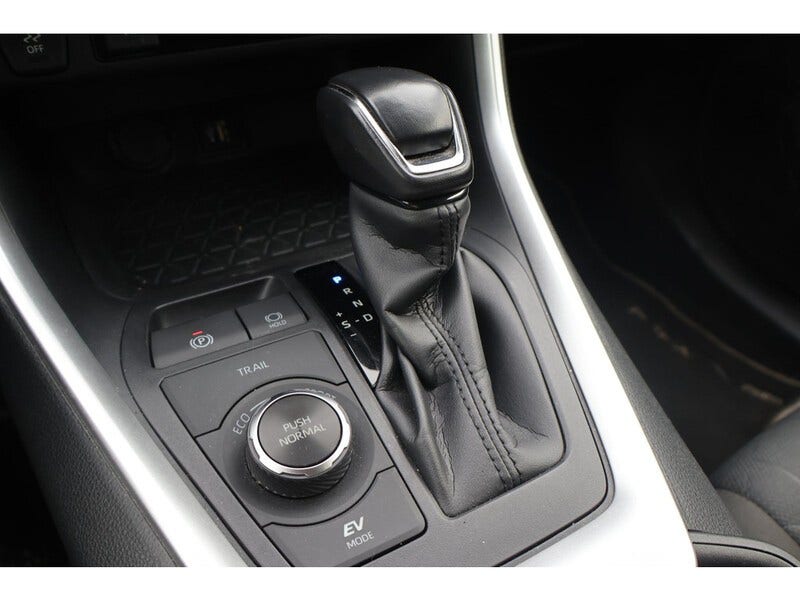 Toyota RAV4 (13)