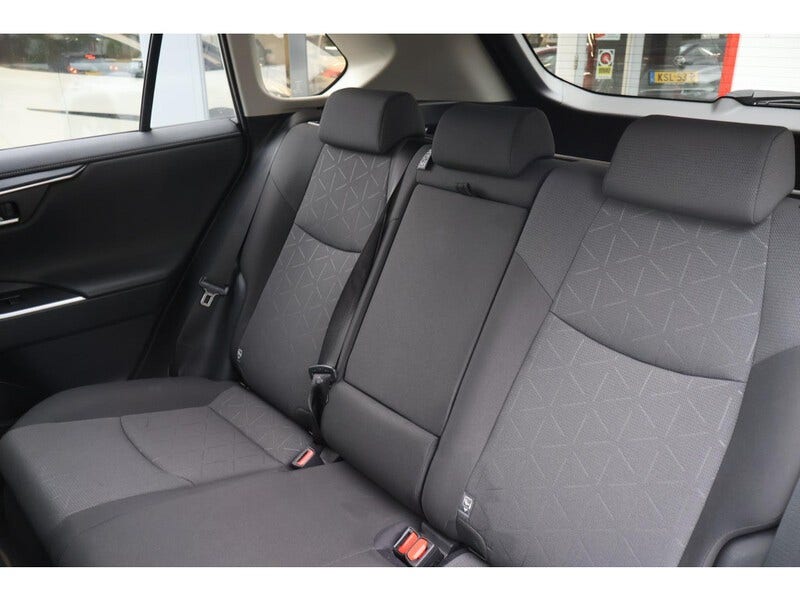 Toyota RAV4 (24)