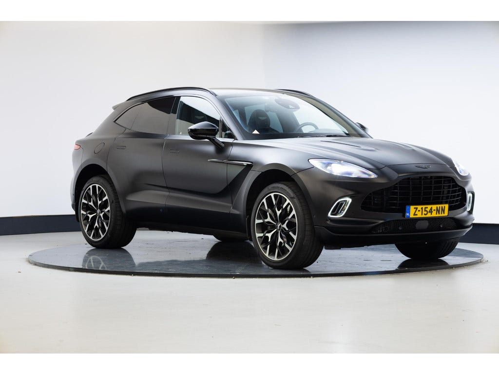 Aston Martin DBX