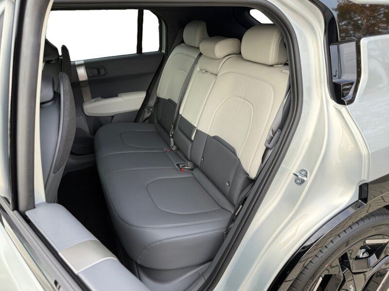 Kia EV3 (14)
