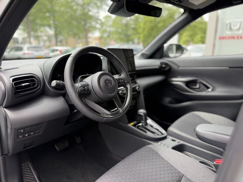 Toyota Yaris Cross (4)