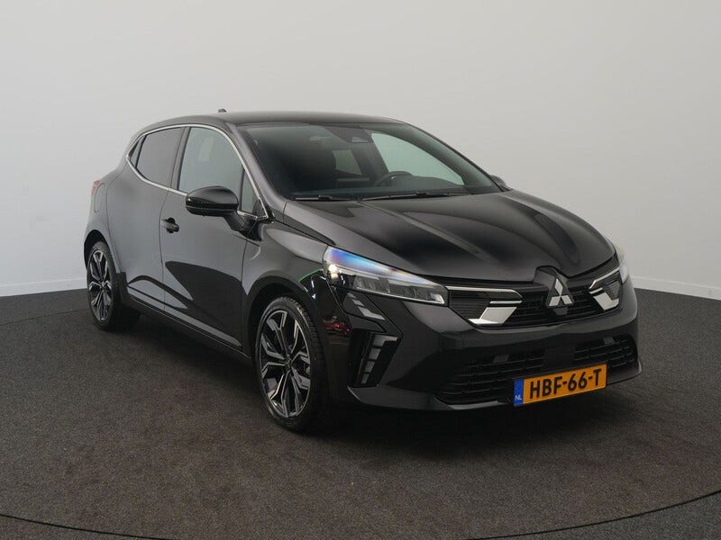 Mitsubishi Colt (2)
