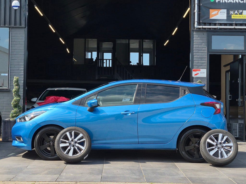 Nissan Micra (2)