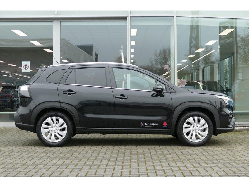 Suzuki Cross (5)