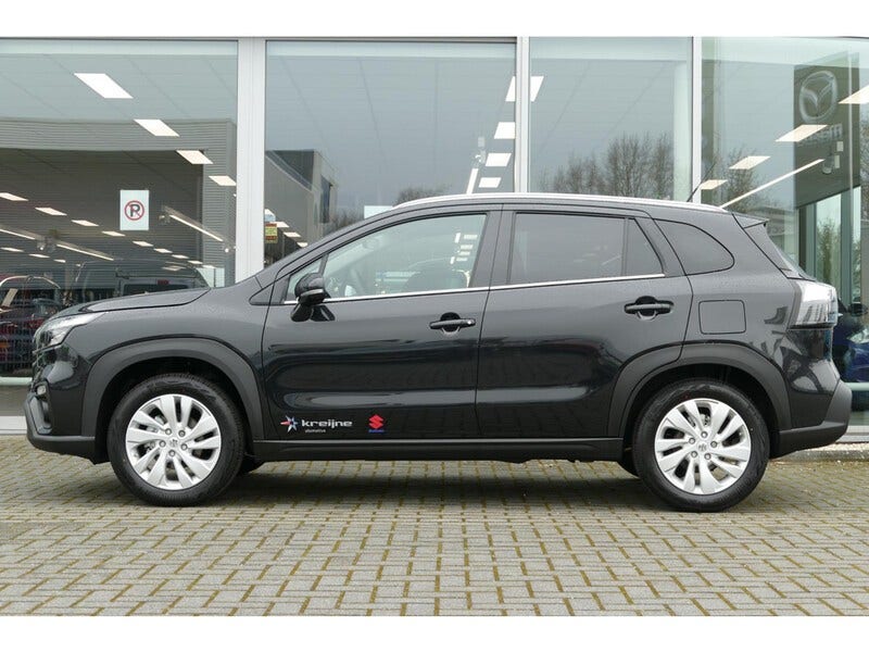 Suzuki Cross (18)