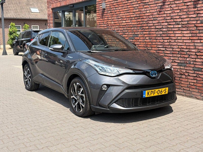 Toyota C-HR (7)