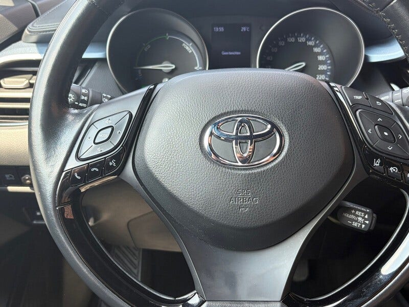 Toyota C-HR (16)