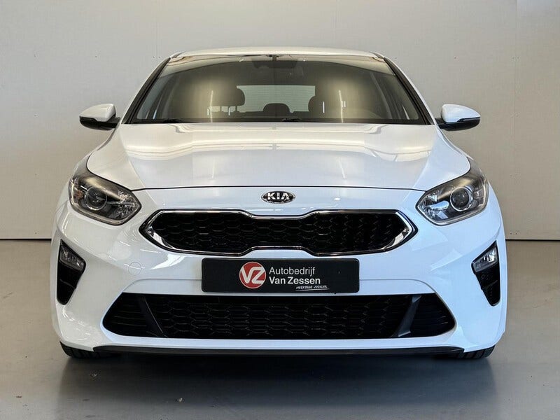 Kia Ceed (2)