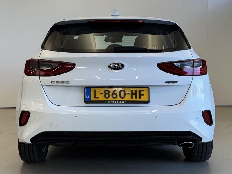 Kia Ceed (7)
