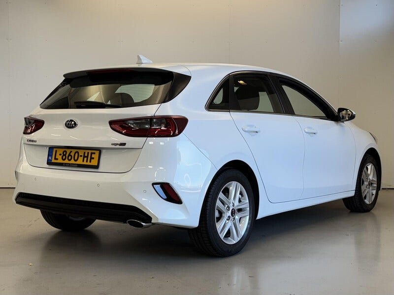 Kia Ceed (8)