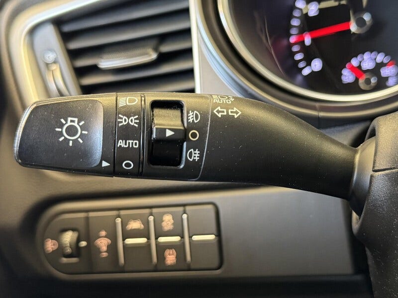 Kia Ceed (15)