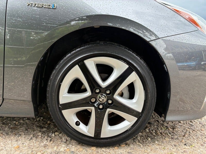 Toyota Prius (6)