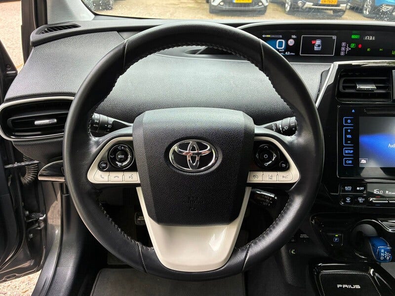 Toyota Prius (18)