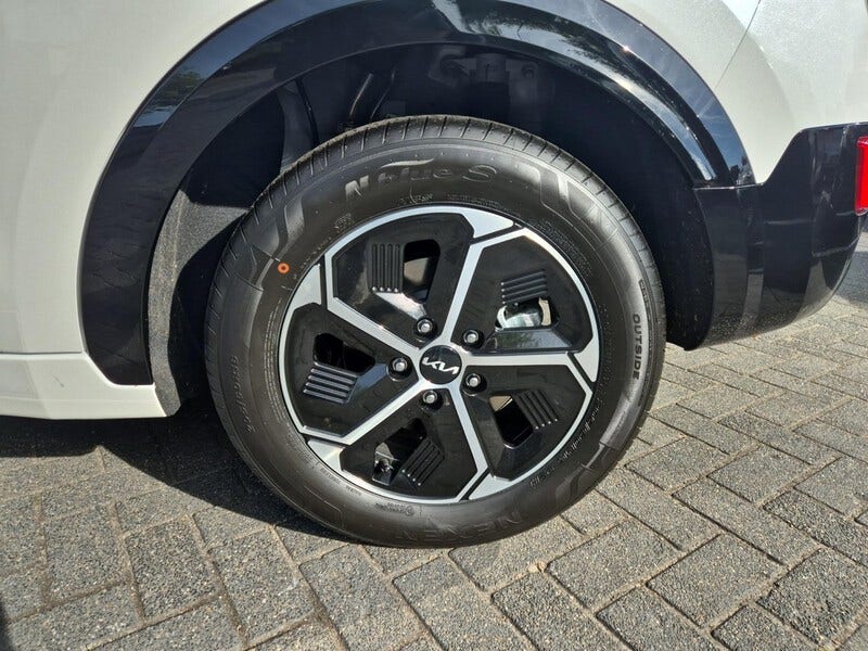 Kia Niro (9)