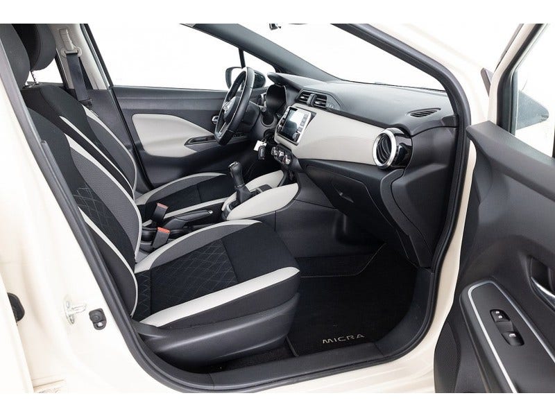 Nissan Micra (6)