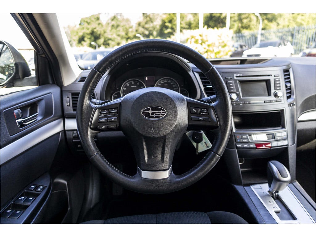 Subaru Legacy (20)