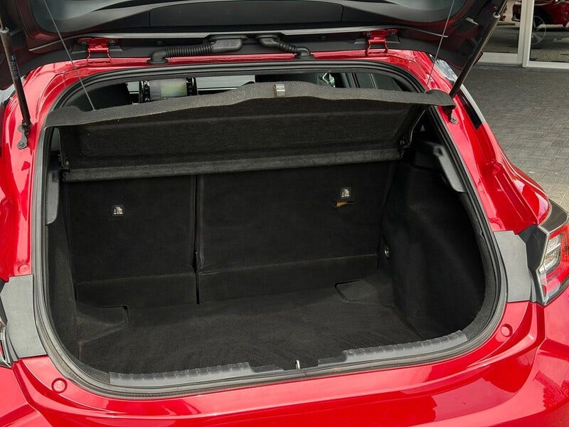 Toyota Corolla (4)