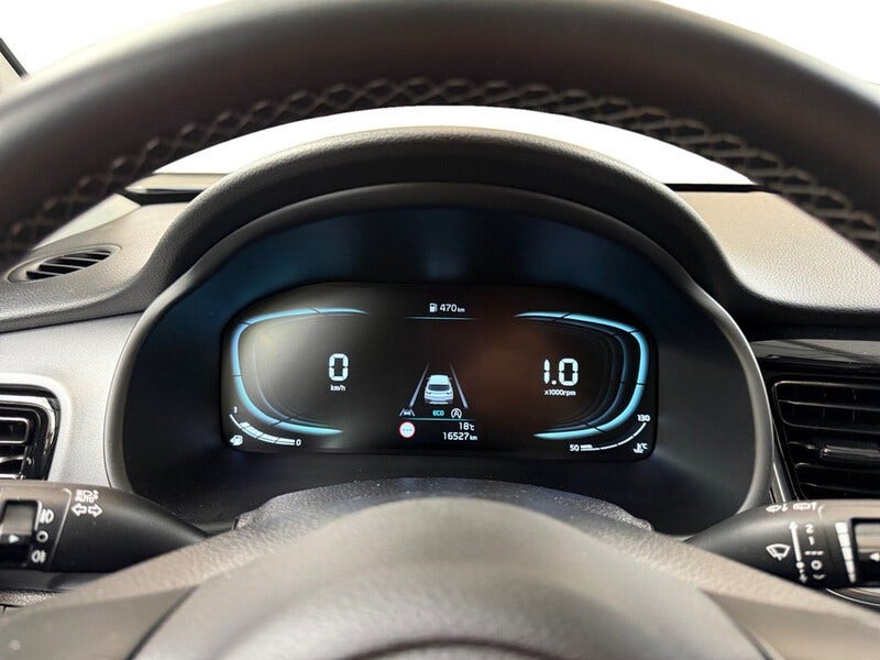 Kia Stonic (17)