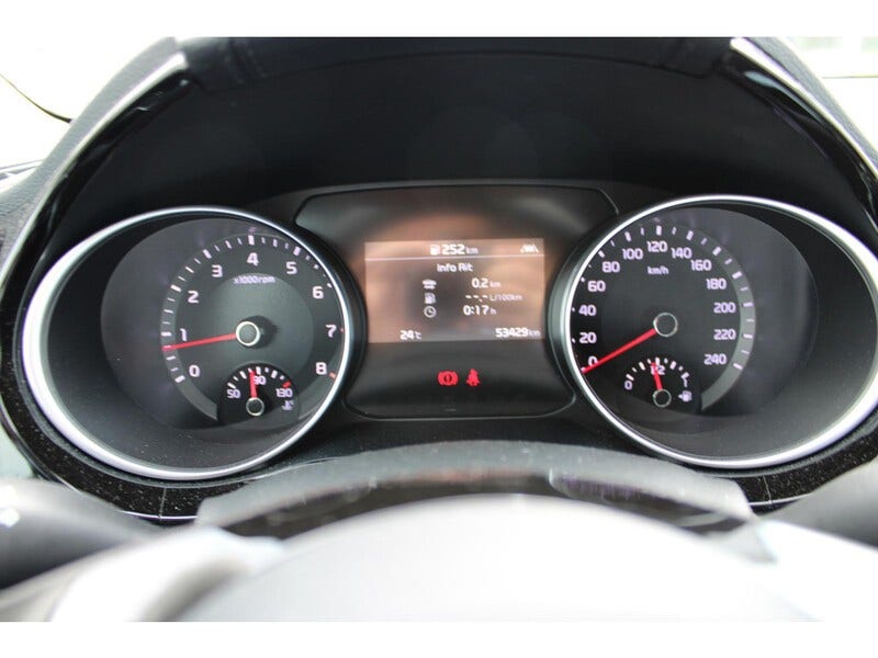 Kia XCeed (23)