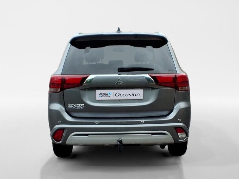 Mitsubishi Outlander (6)