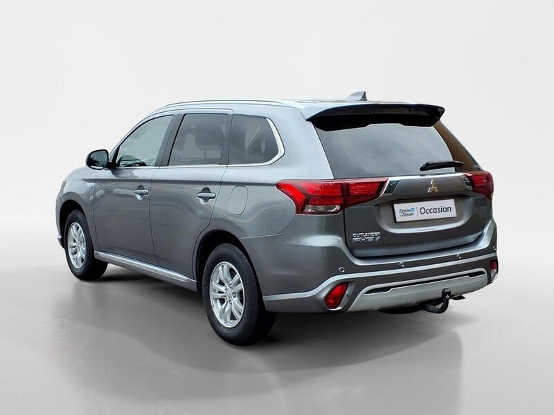 Mitsubishi Outlander (7)