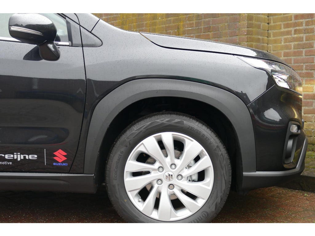 Suzuki Cross (5)