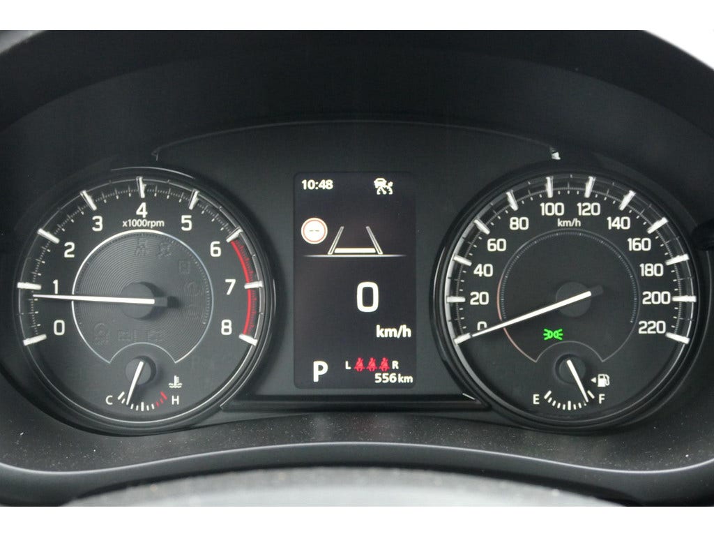Suzuki Cross (19)