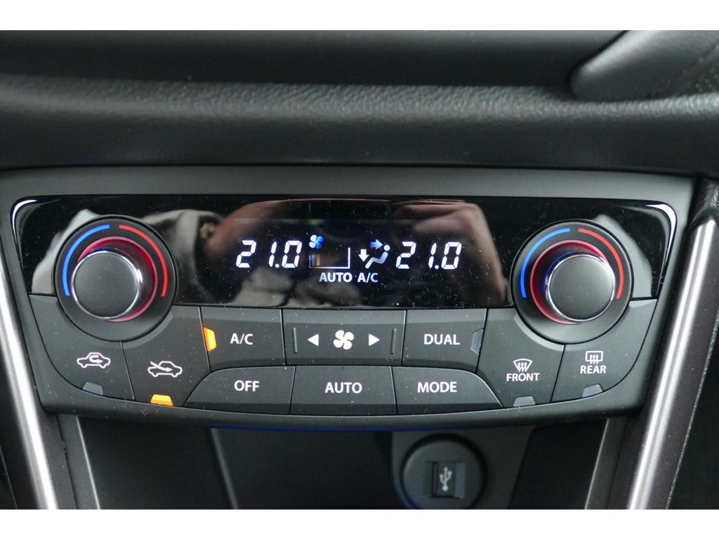 Suzuki Cross (23)