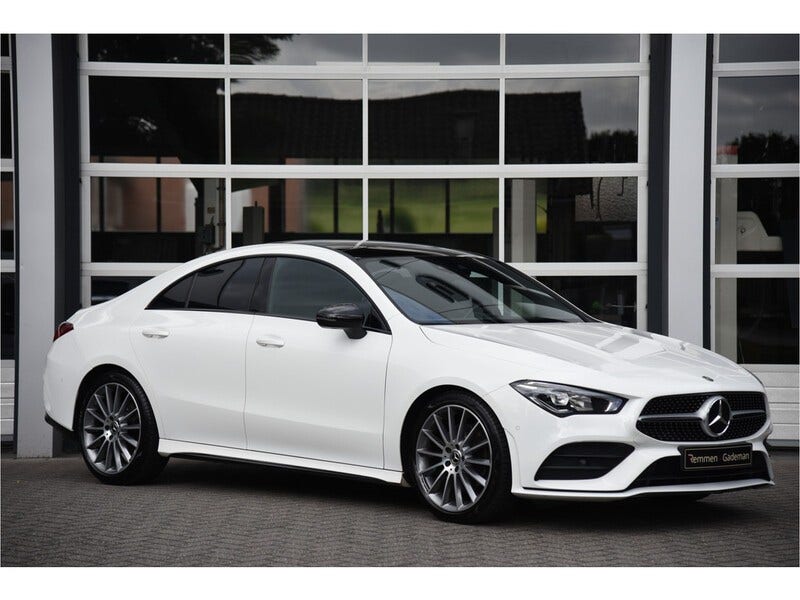 Mercedes Benz CLA