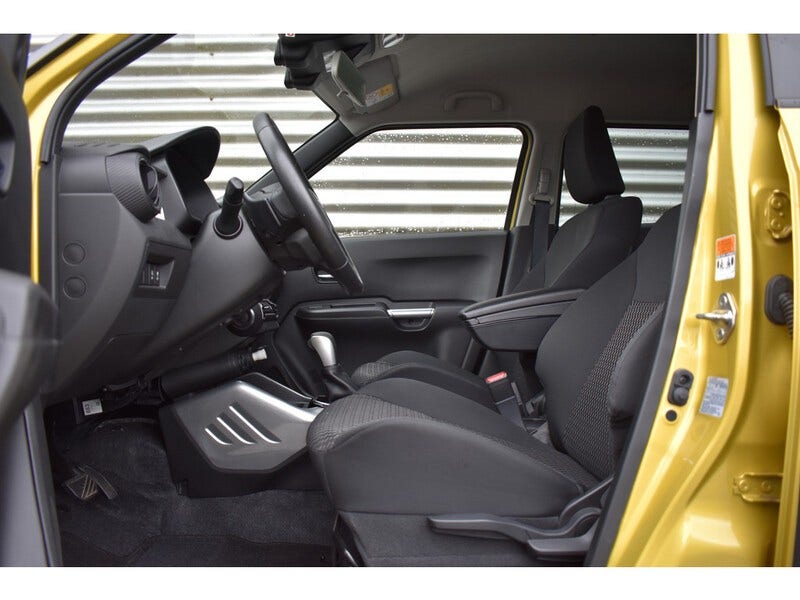 Suzuki Ignis (3)