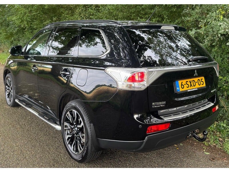 Mitsubishi Outlander (5)