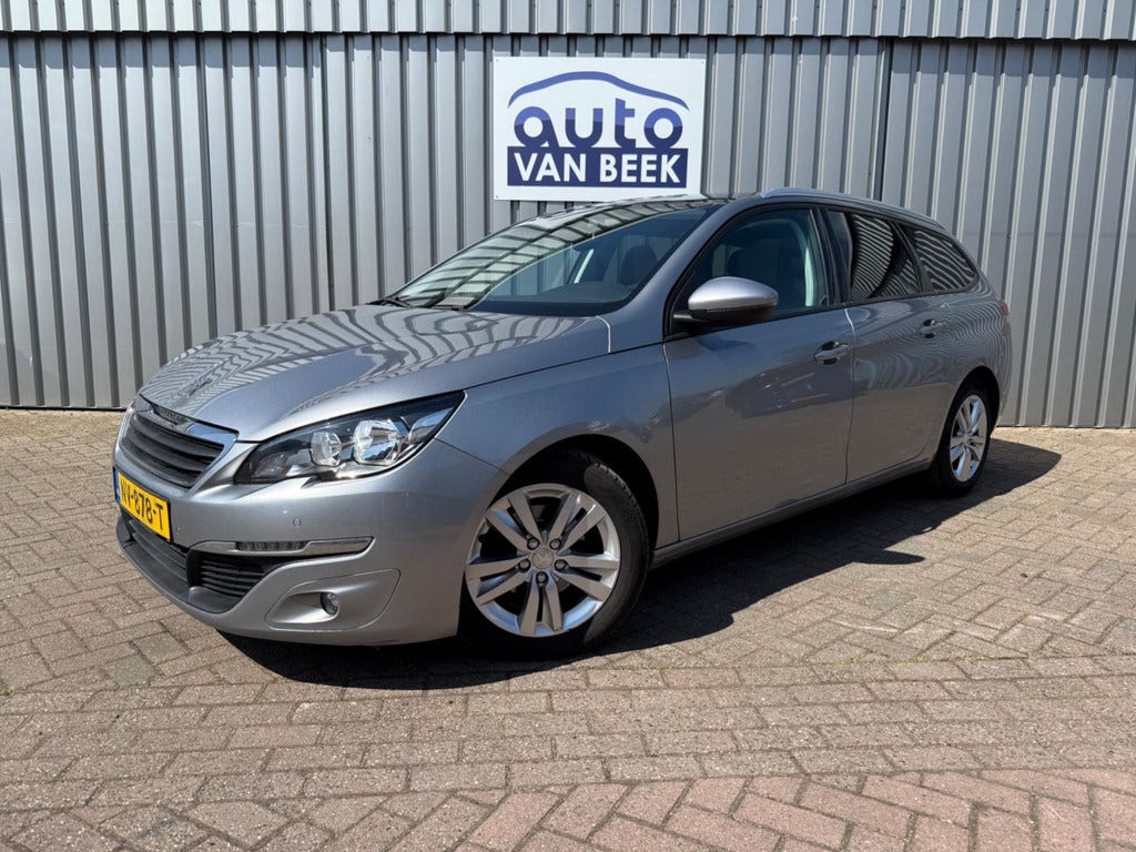 Peugeot 308 —