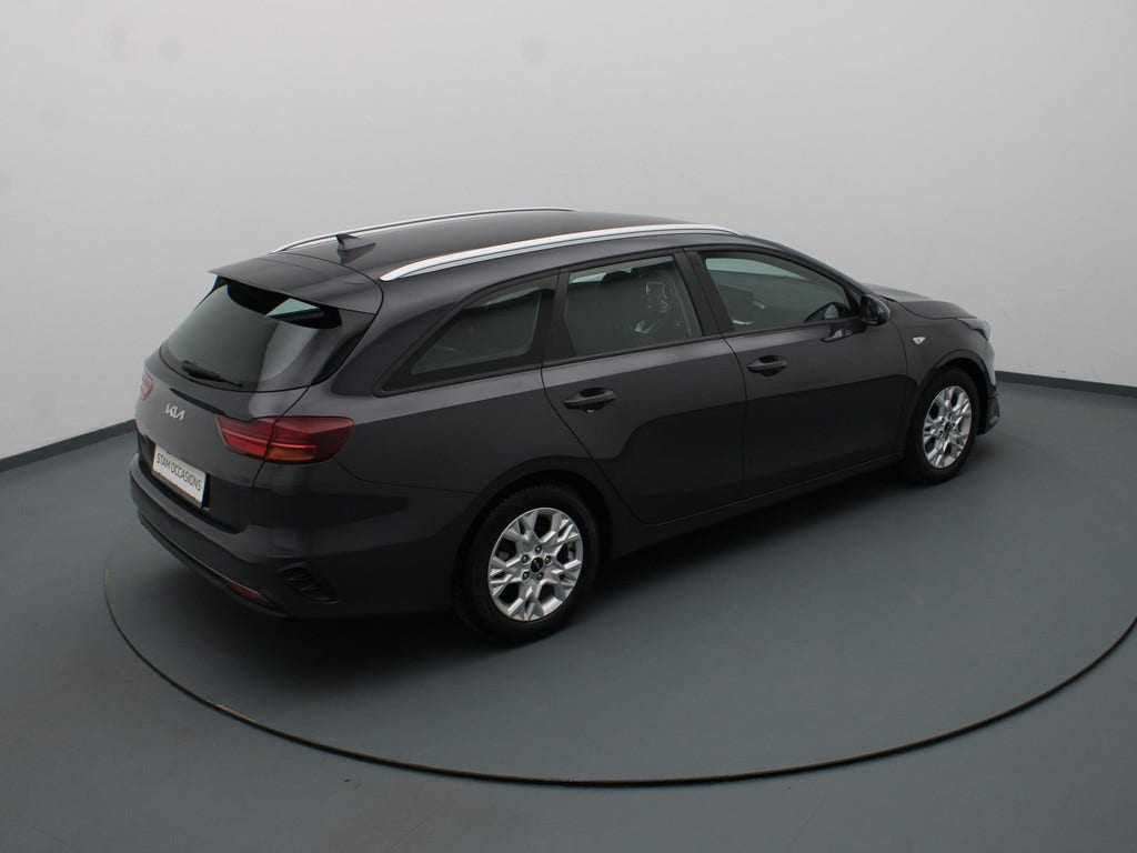 Kia Ceed Sportswagon (10)