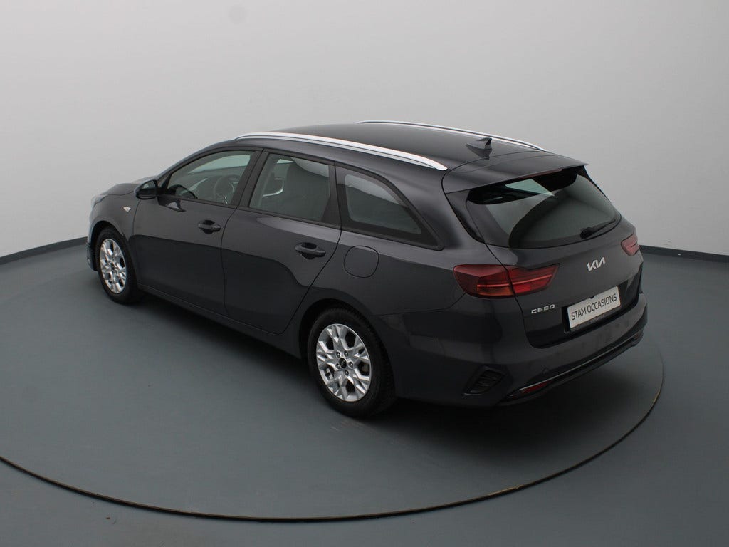 Kia Ceed Sportswagon (12)