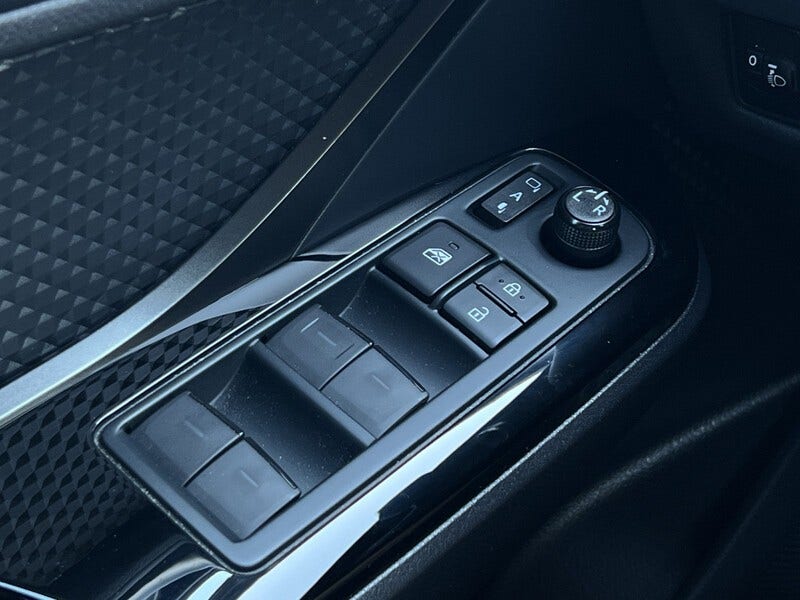 Toyota C-HR (14)