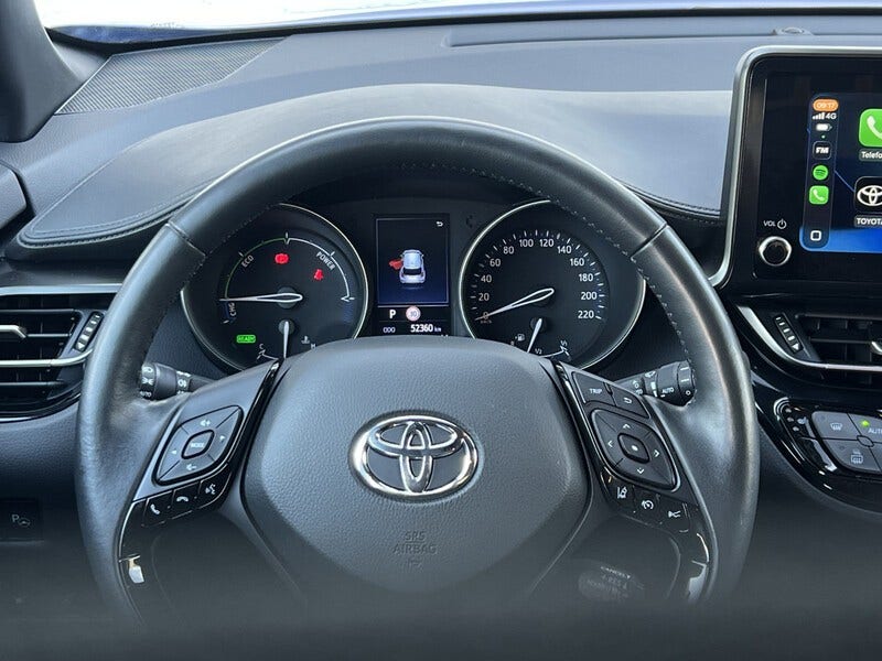 Toyota C-HR (16)