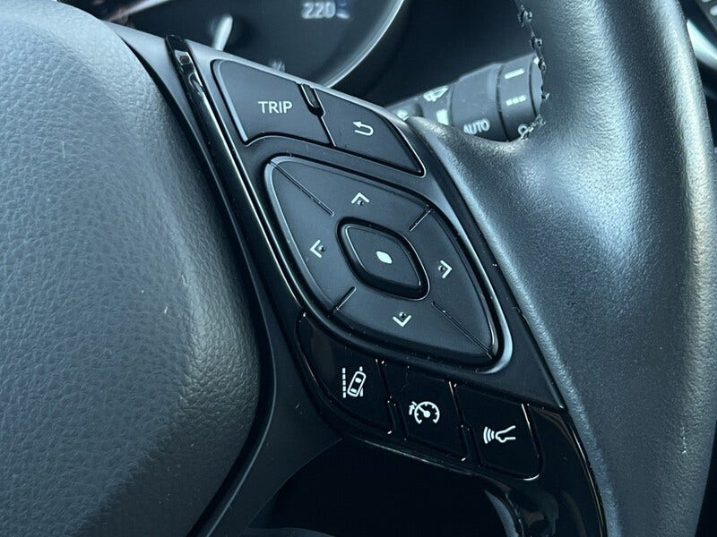 Toyota C-HR (21)