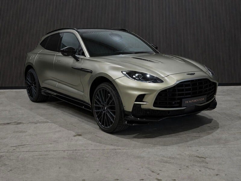 Aston Martin DBX